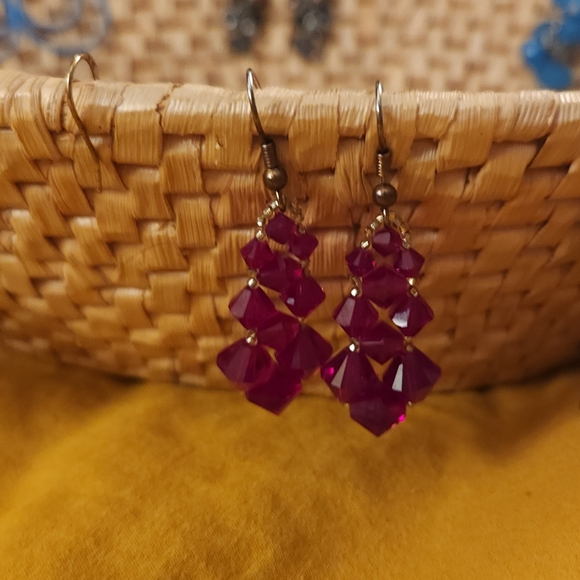 Vintage 1970s 1980s Ruby Red Swarovski Crystal Dangle Earrings - Picture 7 of 11